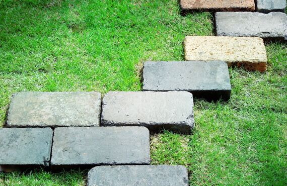 【大阪・川西】職人になって手に職をつけれるエクステリア工事の求人募集｜株式会社オーキフェンス